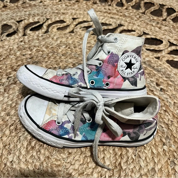 Converse Chuck Taylor All Star Sneakers size 13 Watercolor Floral High Top - Picture 1 of 3
